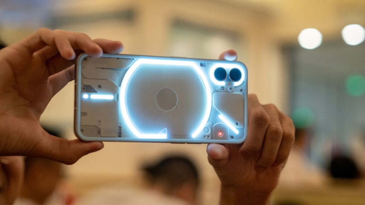 Nothing Phone